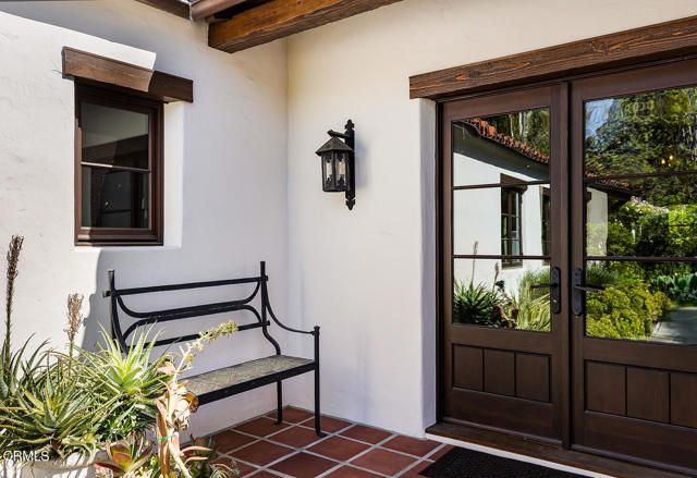 546 La Loma Road, Pasadena, CA 91105