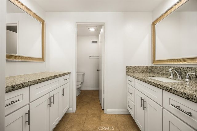 2108 Vista Entrada, Newport Beach, CA 92660