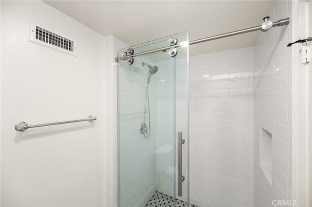 2108 Vista Entrada, Newport Beach, CA 92660