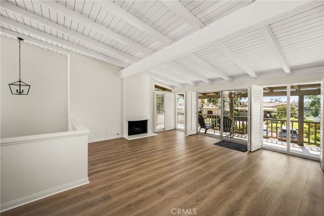 2108 Vista Entrada, Newport Beach, CA 92660