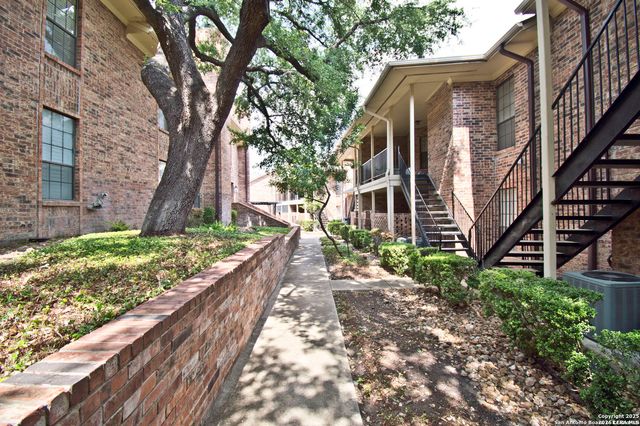 201 Ellwood St Apt 107, San Antonio, TX 78209