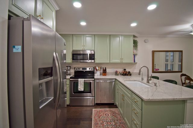 201 Ellwood St Apt 107, San Antonio, TX 78209