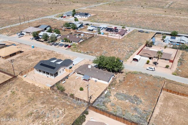 10416 Peach Avenue, California City, CA 93505