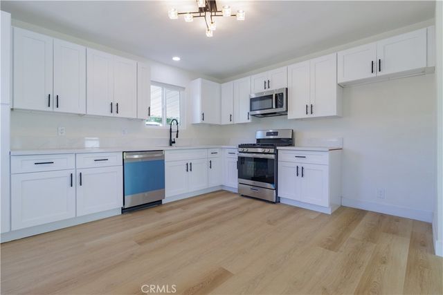 3555 Ross, Riverside, CA 92503