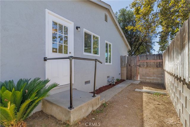 3555 Ross, Riverside, CA 92503