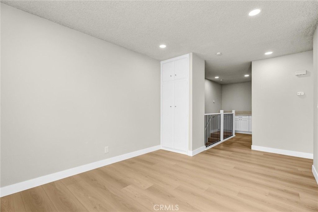 Image 21 of property listing at 5348 Fairview Boulevard 3, Ladera Heights, CA 90056