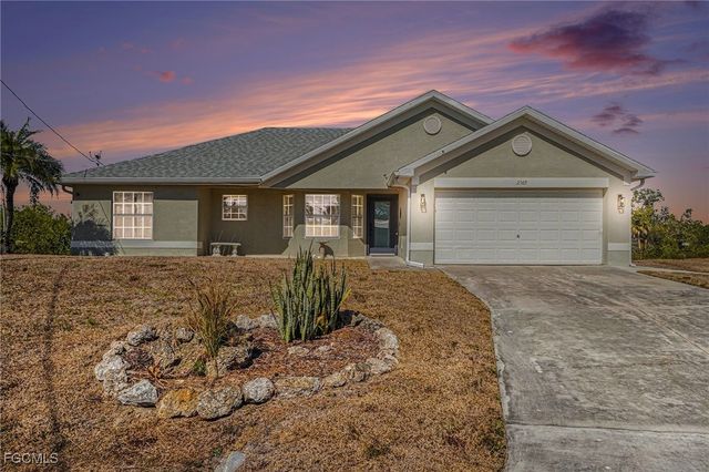 2369 NE 43rd LN, Cape Coral, FL 33909