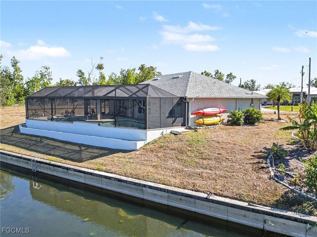 2369 NE 43rd LN, Cape Coral, FL 33909