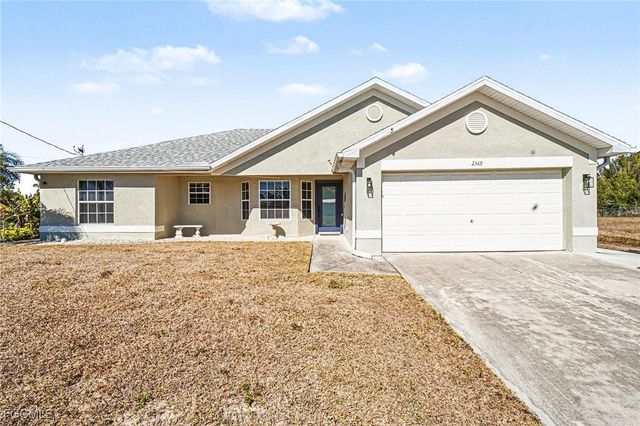 2369 NE 43rd LN, Cape Coral, FL 33909