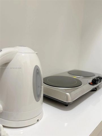 5445 Collins Ave 635, Miami Beach, FL 33140