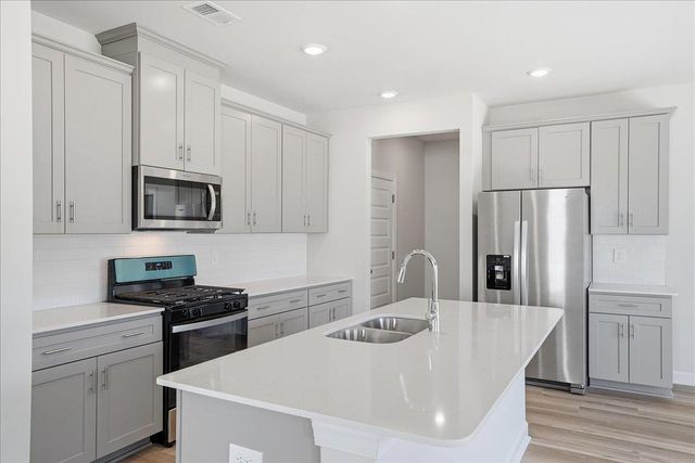903 Rising Oak Court, Spartanburg, SC 29301