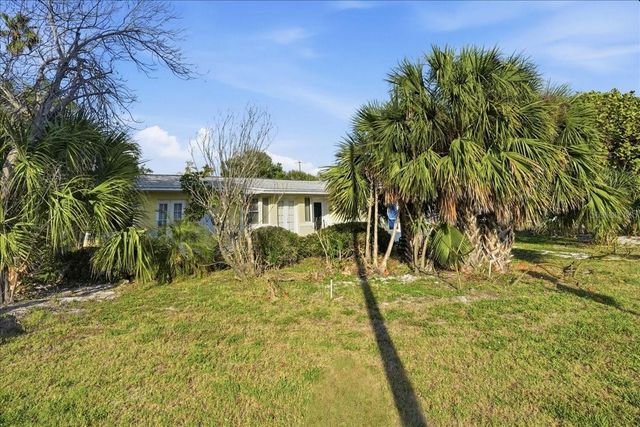 16007 GULF BOULEVARD, Redington Beach, FL 33708
