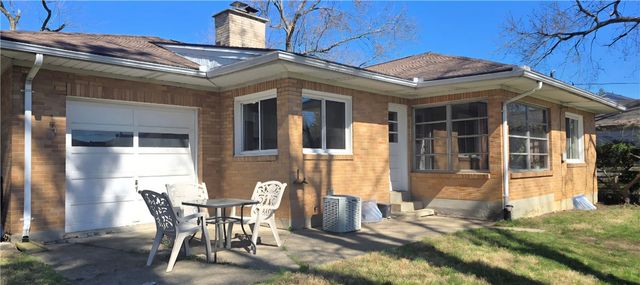 1416 Fieldstone Drive, Dayton, OH 45414