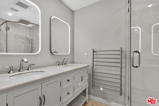 2418 Graham Avenue 2, Redondo Beach, CA 90278