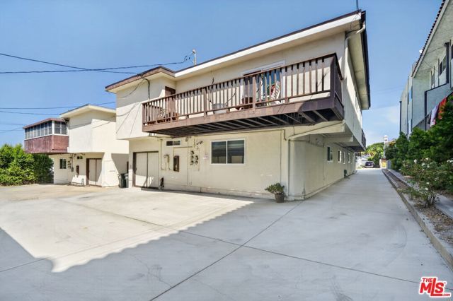 2418 Graham Avenue 2, Redondo Beach, CA 90278
