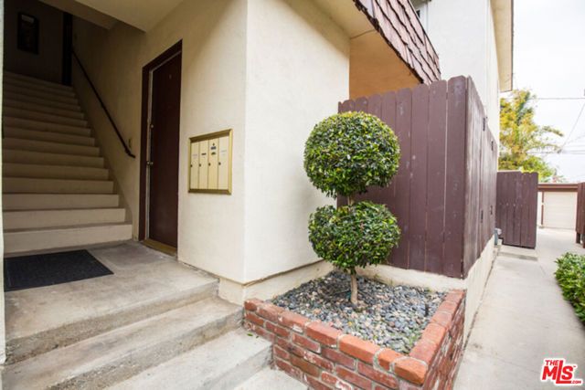 2418 Graham Avenue 2, Redondo Beach, CA 90278