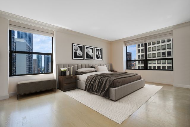 1040 N Lake Shore Drive 17D, Chicago, IL 60611