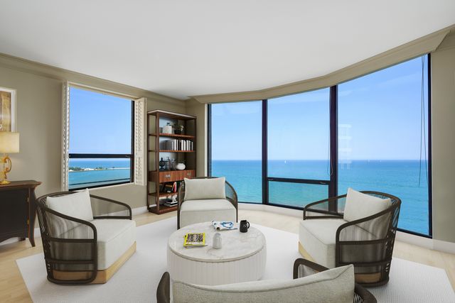 1040 N Lake Shore Drive 17D, Chicago, IL 60611