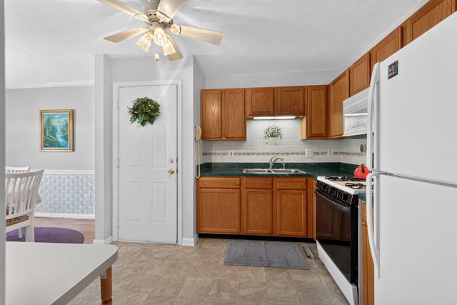 9311 SEA POINT RD, Baltimore, MD 21219