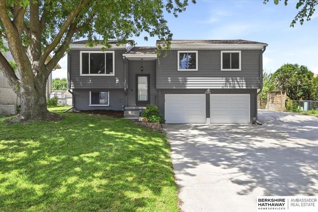 6204 S 140th Avenue, Omaha, NE 68137