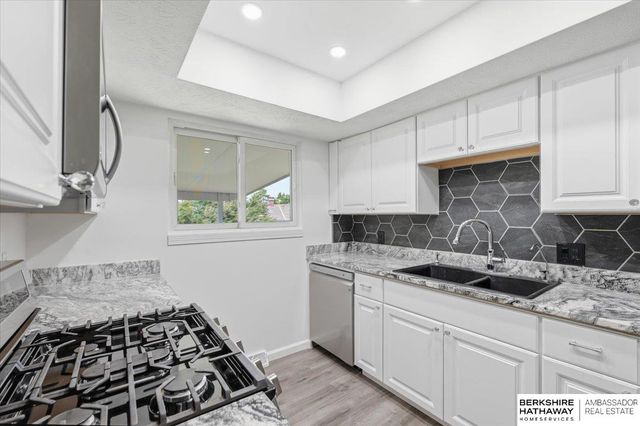 6204 S 140th Avenue, Omaha, NE 68137