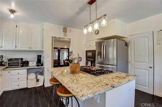 551 E Columbia, Pomona, CA 91767