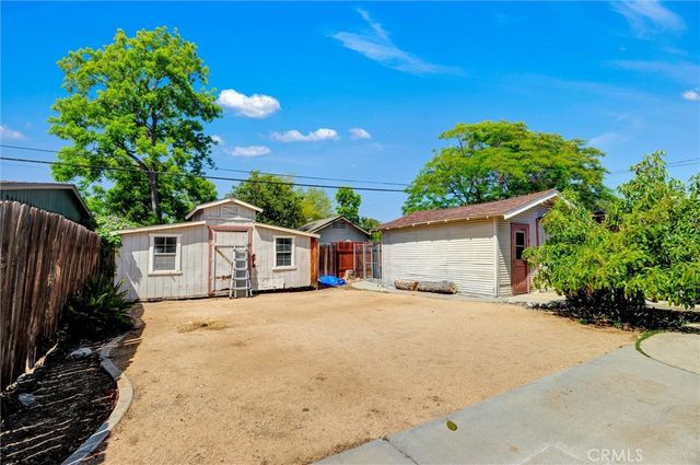 551 E Columbia, Pomona, CA 91767