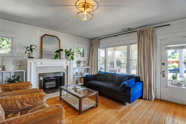 551 E Columbia, Pomona, CA 91767