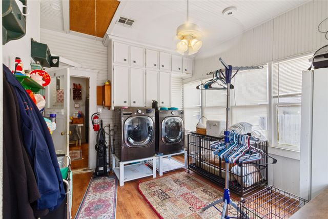 1594 W 4th Avenue, Corsicana, TX 75110