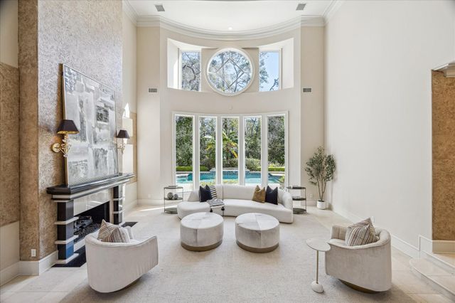 608 Little John Lane, Houston, TX 77024