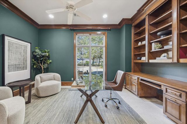 608 Little John Lane, Houston, TX 77024