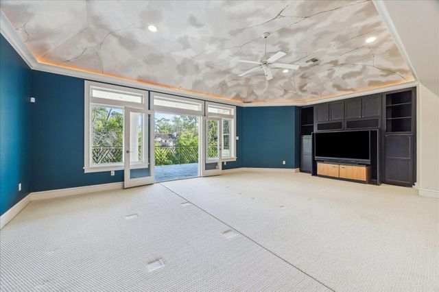 608 Little John Lane, Houston, TX 77024