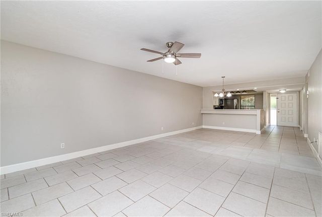 135 Cypress WAY E # H, Naples, FL 34110