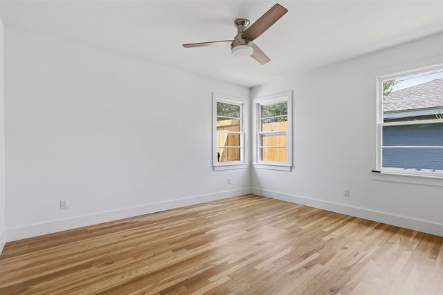 4120 Lanark Avenue, Fort Worth, TX 76109