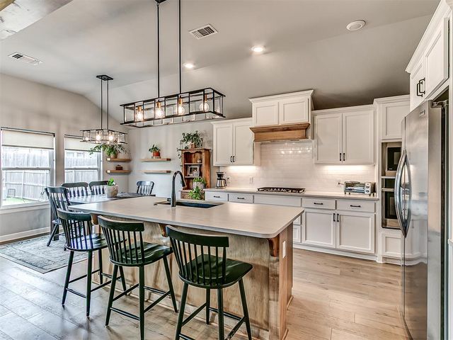16000 Buffalo Drive, Oklahoma City, OK 73170