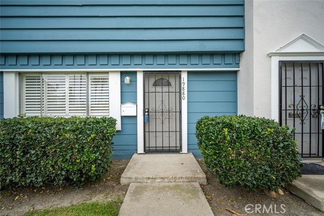 19880 Berkshire, Huntington Beach, CA 92646