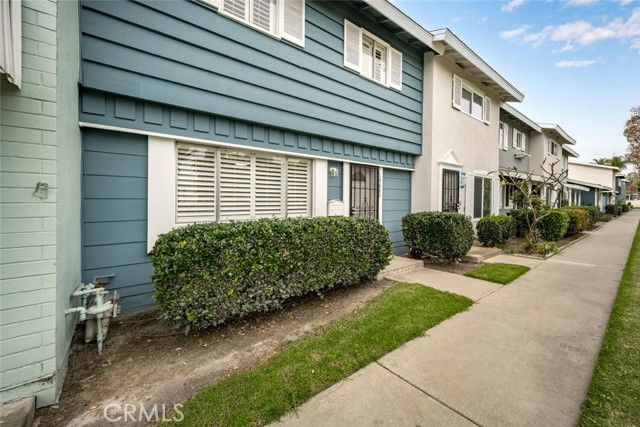 19880 Berkshire, Huntington Beach, CA 92646