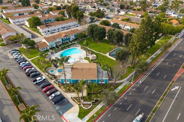 19880 Berkshire, Huntington Beach, CA 92646