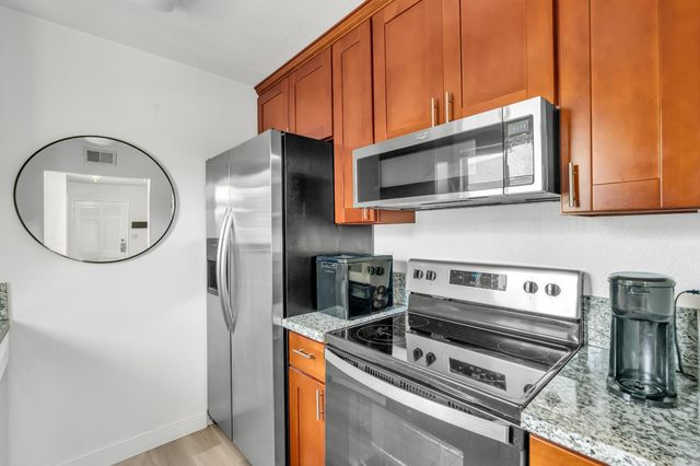 9059 Pinata Way #4, Sacramento, CA 95826