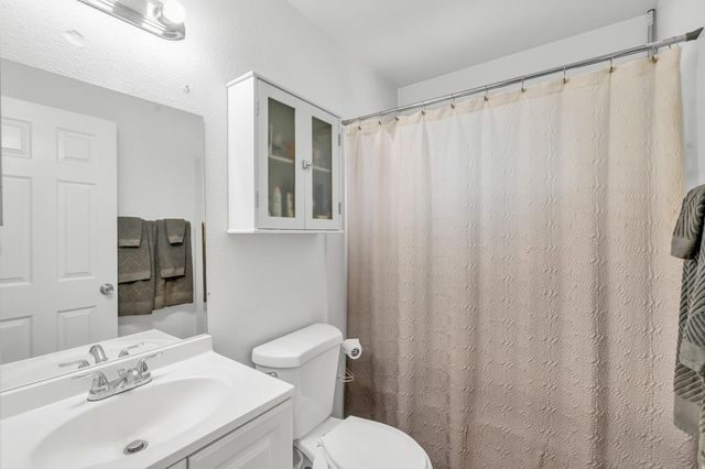 9059 Pinata Way #4, Sacramento, CA 95826