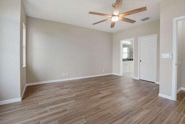 942 SW IDOL Avenue, Port St. Lucie, FL 34953