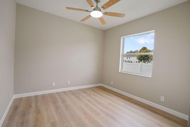 942 SW IDOL Avenue, Port St. Lucie, FL 34953