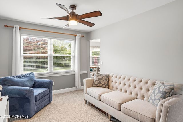 981 Feathertree Drive, Toms River, NJ 08753