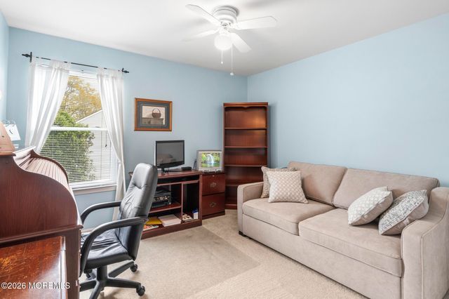 981 Feathertree Drive, Toms River, NJ 08753