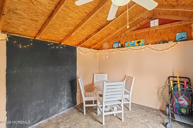 981 Feathertree Drive, Toms River, NJ 08753
