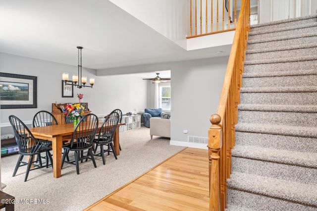 981 Feathertree Drive, Toms River, NJ 08753