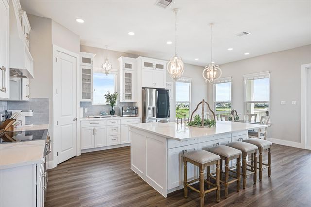 821 Casa Drive, Crystal Beach, TX 77650