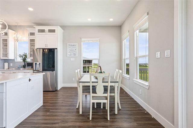 821 Casa Drive, Crystal Beach, TX 77650