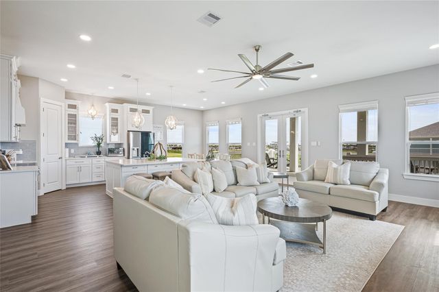 821 Casa Drive, Crystal Beach, TX 77650
