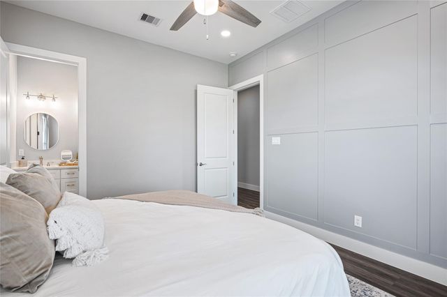 821 Casa Drive, Crystal Beach, TX 77650
